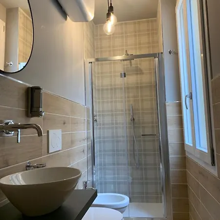 Marconi 2 招待所 3*