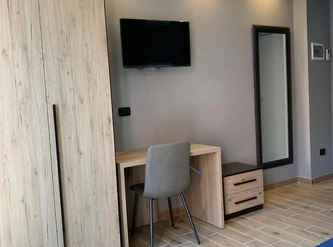 Pensión Marconi 2 3*