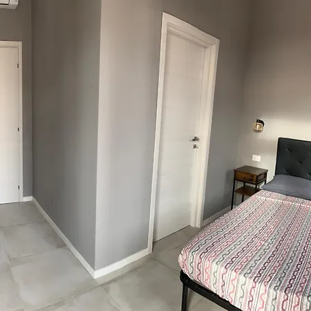 Marconi 2 بيت ضيافة 3*